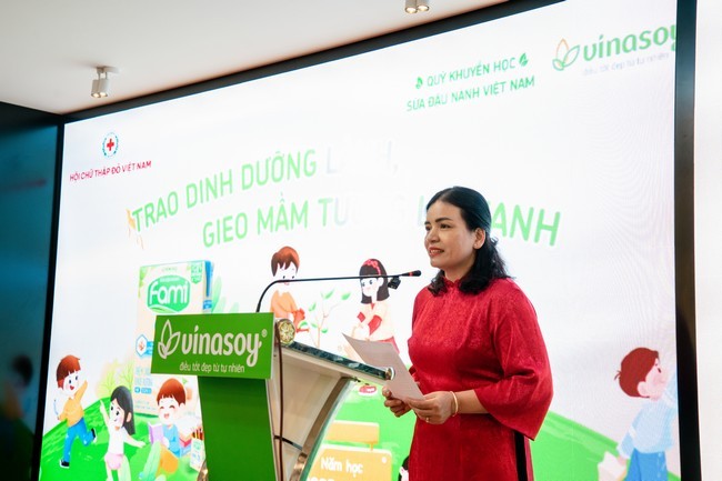 uy-vien-ban-thuong-vu-tinh-uy-pho-chu-tich-thuong-truc-ubnd-tinh-y-ngoc-1755871576.jpg