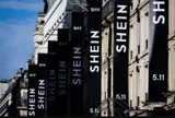 Nhanh và rẻ hơn Zara, H&M, thương hiệu Shein vẫn bị tẩy chay khi mở cửa hàng vật lý đầu tiên trên thế giới, bị chê là ‘văn hóa tiêu dùng vứt bỏ’
