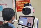 Robot “trợ lý ảo” vào UBND xã: Giảm tải việc cho cán bộ, tiện lợi cho người dân