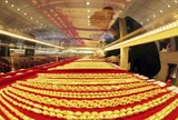 Giá vàng tăng, người mua chê đắt, loạt cửa hàng vàng ở một nước châu Á phải đóng cửa
