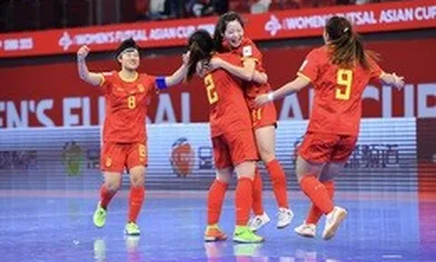 Tuyển Trung Quốc đại thắng, báo tin quan trọng cho tuyển Việt Nam