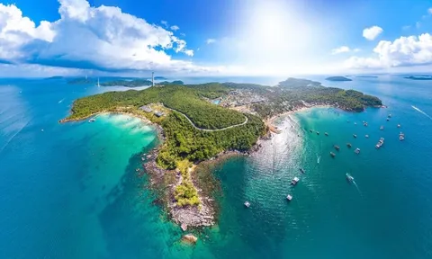 Người dân ở quốc gia tự hào "cái gì cũng có" thắc mắc vì sao nhiều người chọn đến Việt Nam