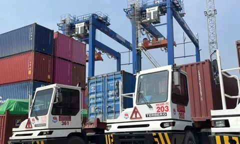 Mũi nhọn để đưa TP.HCM là trung tâm xuất nhập khẩu hàng đầu khu vực