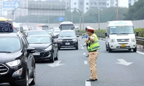 Công an Hà Nội thông báo đến toàn bộ người tham gia giao thông từ 12h ngày 17/8