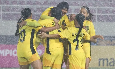 Đại thắng 6-1, tuyển Malaysia đẩy Thái Lan vào thế “chân tường” tại giải Đông Nam Á