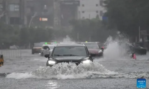 Bão Kajiki áp sát tỉnh Hải Nam, Trung Quốc kích hoạt biện pháp ứng phó khẩn cấp
