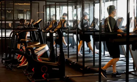 Làn sóng đóng cửa kỷ lục khiến ngành gym Hàn Quốc chao đảo: Kinh doanh không bền vững, mất niềm tin khách hàng, các cơ sở đua nhau ‘dìm giá xuống đáy’