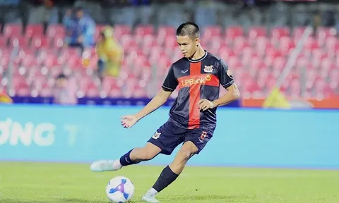 Việt kiều giá 12 tỷ đồng lần đầu lên đội U23 Việt Nam