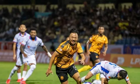 Đông Á Thanh Hoá hoang mang trước tin công an khám nhà bầu Đoan