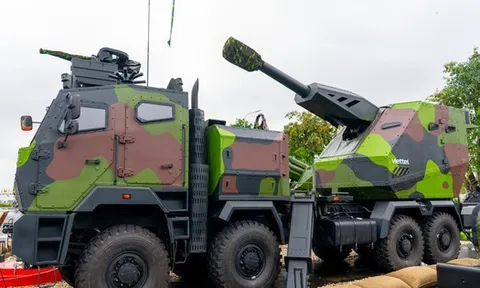 Viettel "khoe" UAV, pháo tự hành, tên lửa, radar... mới tại Triển lãm 80 năm thành tựu đất nước