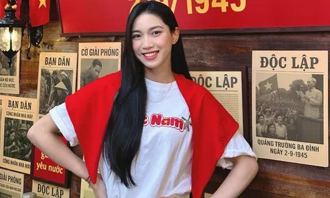 Visual sáng bừng hoà chung không khí yêu nước của hotgirl bóng chuyền Nguyễn Thị Phương