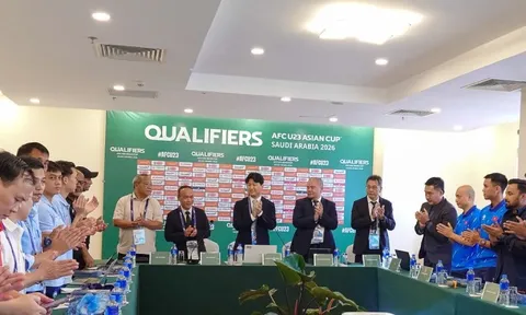 Liên đoàn Bóng đá thế giới và châu Á chúc mừng Quốc khánh Việt Nam