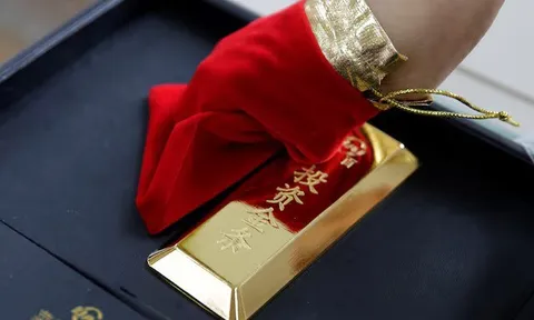 Nỗ lực phi đô la hóa, quốc gia then chốt BRICS cần mua bao nhiêu vàng mới đủ để đa dạng hóa khối dự trữ ngoại hối 3.600 tỷ USD?