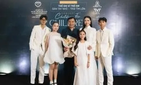 “Sự gắn kết giữa Hoa hậu Hà Kiều Anh và đạo diễn Điệp Văn tạo nên một đêm nhạc giàu cảm xúc.