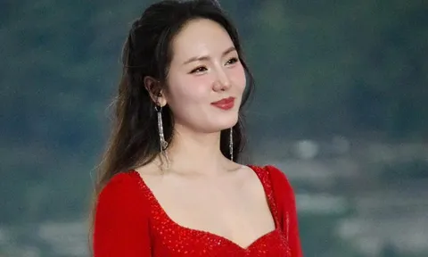 Nữ ca sĩ 41 tuổi vẫn xinh đẹp bậc nhất Vbiz, giàu sang, giấu kín danh tính bạn trai dù yêu lâu năm