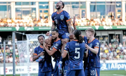 Memphis Depay lập kỷ lục ghi bàn, Hà Lan suýt bị hạ knock-out ở Kaunas