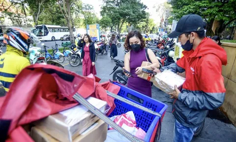 Nhiều shop online 'hái ra tiền' bất chấp thị trường khó khăn