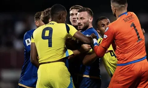 Dàn sao Isak - Gyokeres bất lực, Thụy Điển thua sốc Kosovo vòng loại World Cup