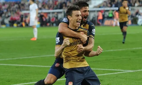 Giroud tiết lộ lý do từ chối tái hợp với đồng đội cũ ở Arsenal