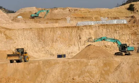 Khoan thủng lòng đất, quốc gia châu Á trúng 500 mỏ 'kho báu' khổng lồ: Hơn 300 tỷ m3 khí đốt phun lên dữ dội, tìm thấy 'vành đai vàng trắng' kéo dài gần 3.000 km