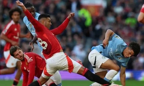 Trận derby Manchester có thể thiếu vắng 13 ngôi sao