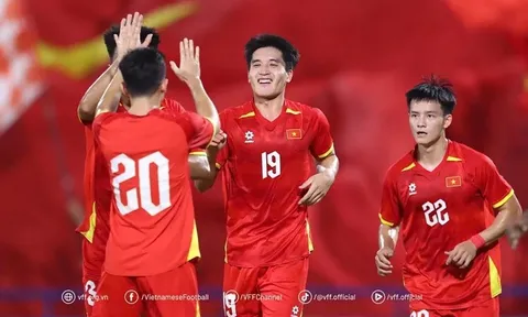 Báo Trung Quốc trầm trồ, hết lời ca ngợi chiến tích của tuyển Việt Nam ở giải châu Á