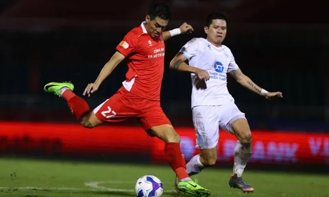 Đội Công an TP HCM suýt thắng đương kim vô địch V-League