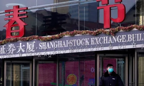 Từng bị coi là không thể xuống tiền, thị trường chứng khoán 19.000 tỷ USD đang lọt vào mắt xanh của nhà đầu tư ngoại, loạt ‘tay to' đứng ngồi không yên trước các đợt tăng giá lịch sử