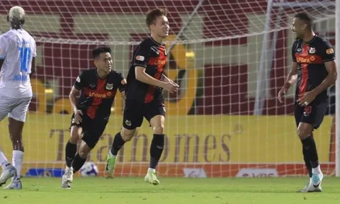 Hoàng Đức tỏa sáng, Ninh Bình FC thắng đẹp nhà vô địch V-League