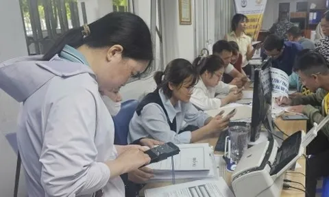 Bị lừa mất tiền, người mua nhà ở xã hội vẫn nghĩ ‘cò’ đã giúp mình