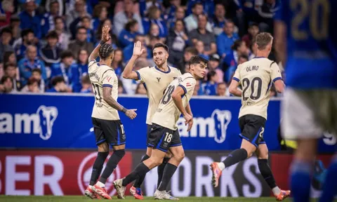 Ngược dòng hạ tân binh Real Oviedo, Barcelona nối dài mạch bất bại La Liga