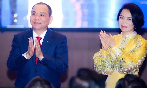Vingroup lập kỷ lục chưa từng có trong lịch sử VN, tỷ phú Phạm Nhật Vượng và vợ nhận tin vui cùng 1 ngày