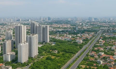 Ngân hàng đồng loạt rao bán bất động sản: Lô đất gần 4.000 m2 tại TP.HCM gây chú ý với phương thức “có sao bán vậy”