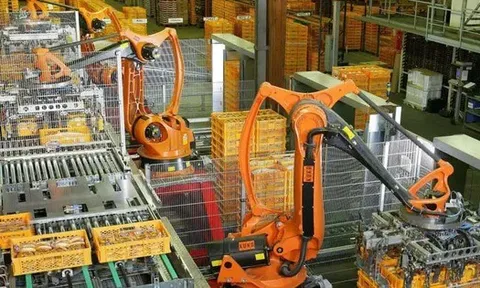 Trung Quốc vượt mặt thế giới với 'đế chế robot' khổng lồ trong nhà máy