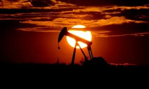 Ông Putin: 'Nếu không có dầu thô của Nga, giá dầu sẽ tăng vọt lên 100 USD/thùng'