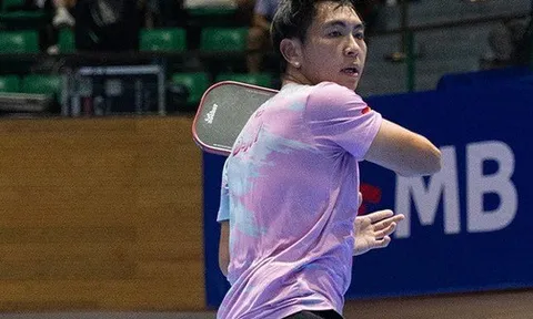 Phúc Huỳnh out, nhưng là "out trình" trước Trương Vinh Hiển!