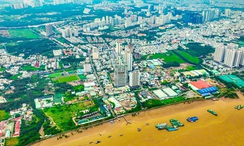 Hàng triệu người dân tại "siêu đô thị" TP.HCM sắp đón tin: Nhà ở riêng lẻ đang được xem xét miễn giấy phép xây dựng
