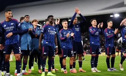HLV Arteta ca ngợi Arsenal "viết lại lịch sử" sau chiến thắng trước Fulham