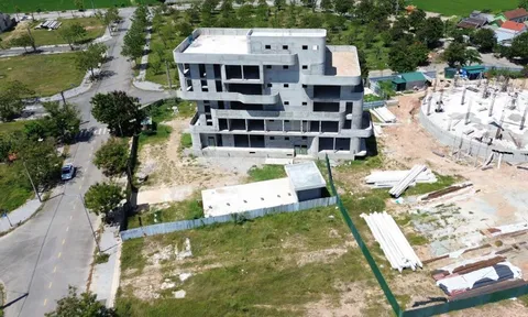 "Chạy làng" khỏi gói thầu CNTT Huế: Nhà thầu "cù cưa" hoàn tất thủ tục