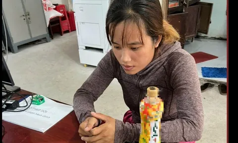 Tạm giữ hình sự Huỳnh Thị Anh Thư 20 tuổi