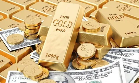 Giá vàng giảm, USD 'chợ đen' lập kỷ lục