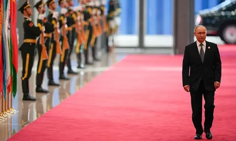 Vì sao nhà báo Mỹ nói ông Putin là nhà lãnh đạo được yêu thích nhất thế giới?