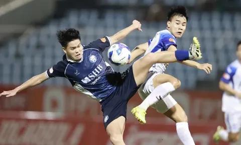 Trung vệ Hàn Quốc cứu Đà Nẵng thoát thua ở phút 90+5