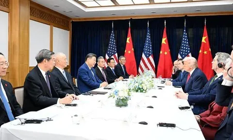 Cái khó ló cái bắt buộc