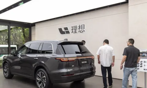 Lại thêm 1 hãng ô tô điện Trung Quốc phải triệu hồi 11.000 xe sau sự cố bốc cháy ngay giữa đường phố