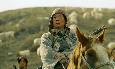 Tro cốt của huyền thoại võ thuật Lưu Gia Lương bị trộm, vợ từ chối trả tiền chuộc