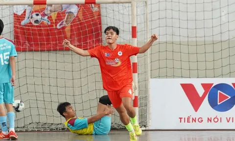 Giải futsal sinh viên khu vực TP HCM khai màn đầy sôi động