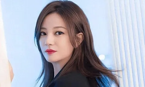 Triệu Vy xuất hiện với hình ảnh mới khác lạ