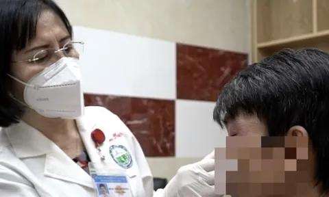 Kiến ba khoang lại tấn công người TP.HCM, bác sĩ cảnh báo chữa trị bằng 'mẹo'