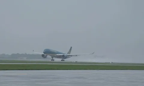 Đóng cửa 5 sân bay tránh bão Kalmaegi từ chiều nay